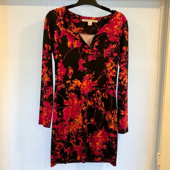 DVF Silk Dress - Picture 3 of 6